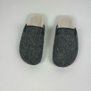 J. Crew Sherpa-Lined Felt Cozy Clogs in Gray Size 7.5